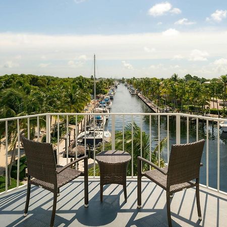 Hotel Courtyard By Marriott Cayo Largo Exterior foto