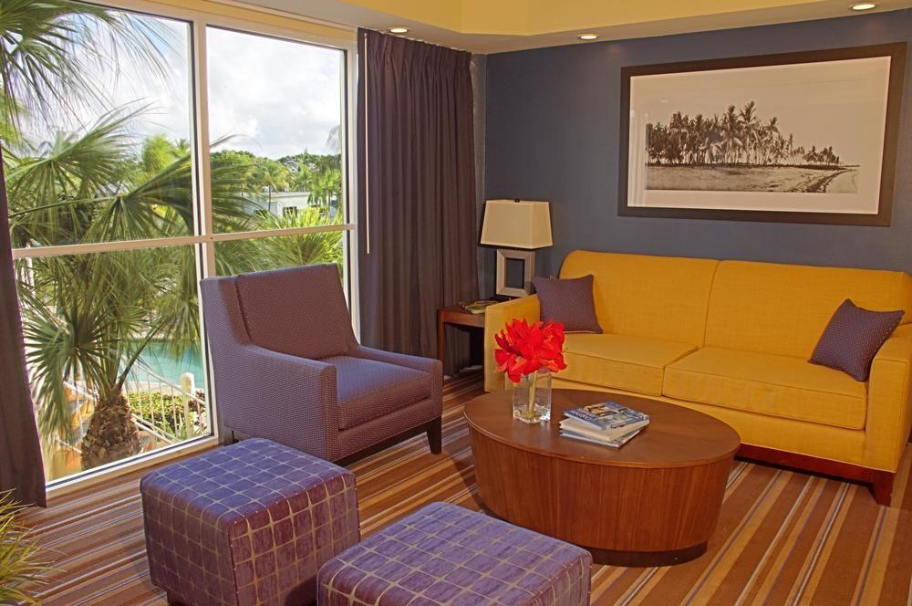 Hotel Courtyard By Marriott Cayo Largo Exterior foto