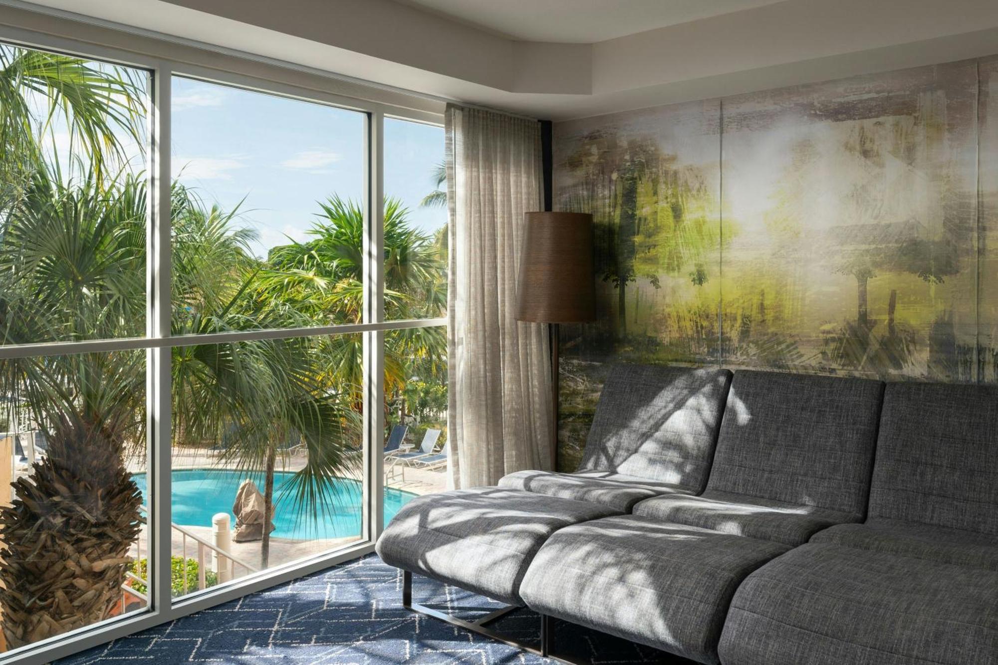 Hotel Courtyard By Marriott Cayo Largo Exterior foto