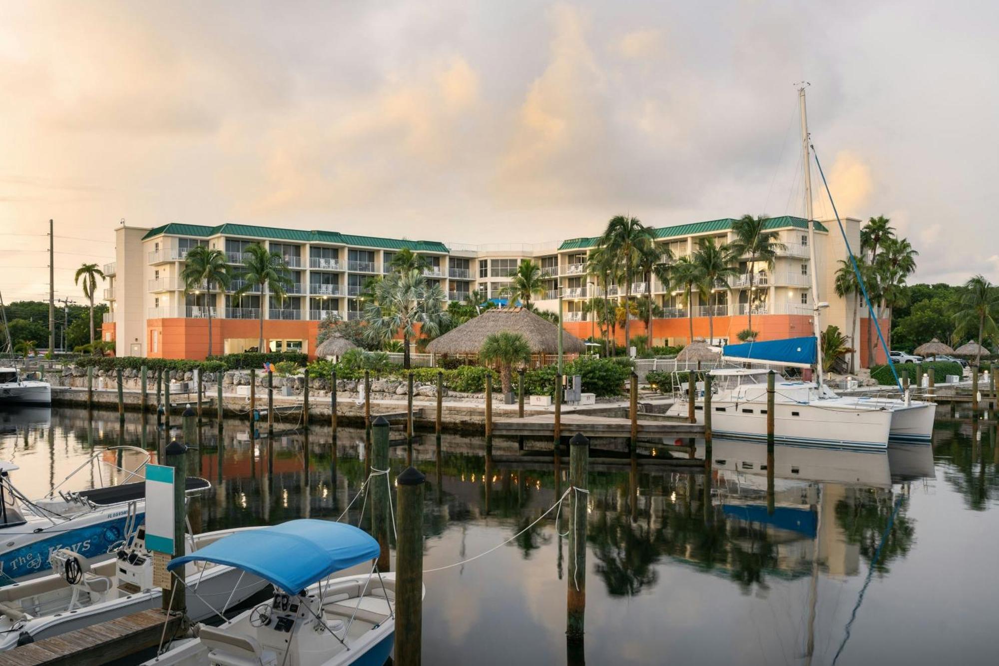 Hotel Courtyard By Marriott Cayo Largo Exterior foto