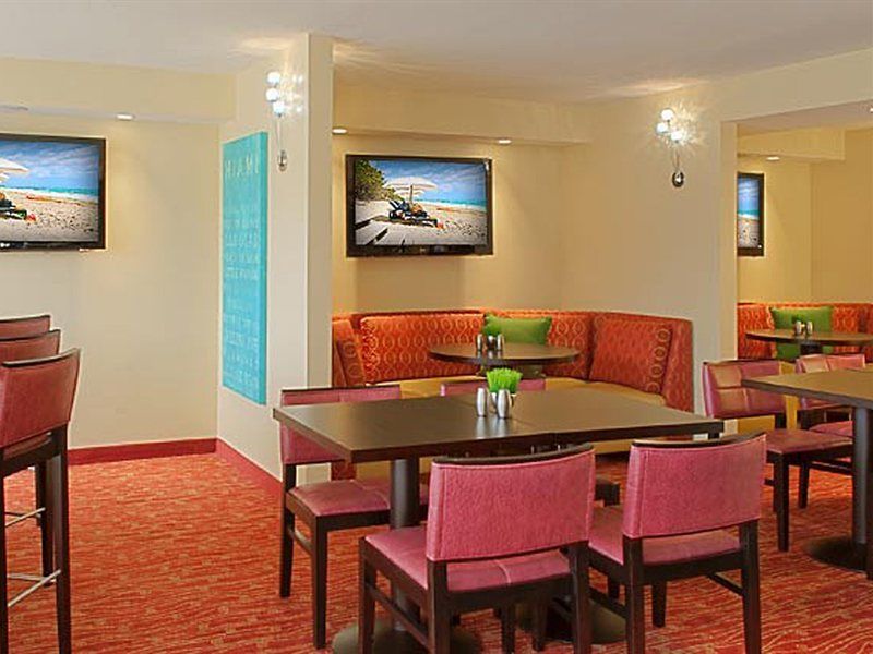 Hotel Courtyard By Marriott Cayo Largo Exterior foto